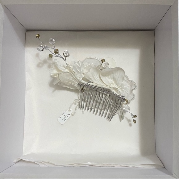 NWT-Crystal Bridal Hairpiece - Picture 5 of 7
